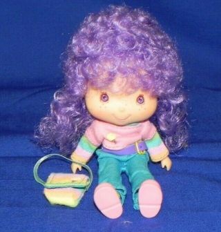 2002 Strawberry Shortcake Doll W/purple Hair & Backpack (tcfg Bandai China)