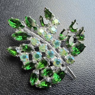 Signed B.  David Vintage Emerald Green Ab Crystal Rhinestone Leaf Brooch Pin 31