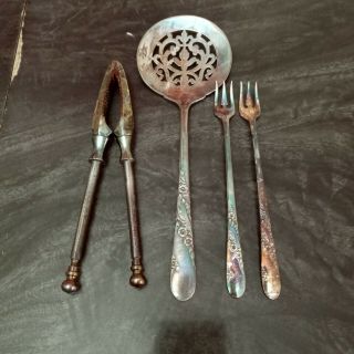 Vintage Silverplate Tudor Plate Oneida Community Strainer Spoon Olive Forks