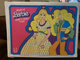 Barbie Doll Case W/ Fold Out Bedroom.  World Of Barbie Sleep In Keep Vintage Case