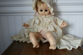 Vintage Madame Alexander 1965 “pussycat” 15 " Baby Doll