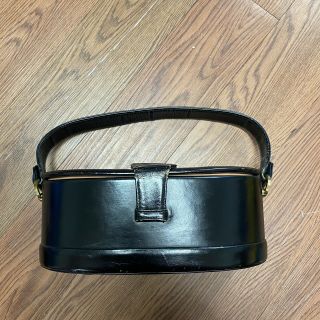 Vtg 60s Margolin Black Leather Oval Hard Side Box Purse Bag Handbag Mod