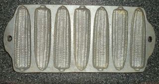 Vintage Corn Bread Muffin Baking Pan Mold Cast Aluminum