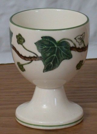Wedgwood Napoleon Ivy Pattern Single Egg Cup England