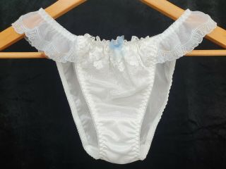 Vintage White Nylon Panties Blue Bow Lace Bikini Silky Brief Size 6 Hip 36 - 39 "