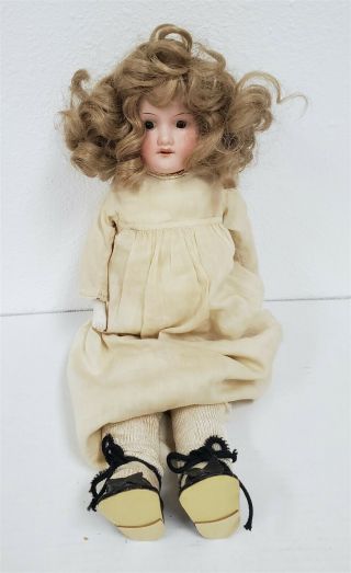 O2 Vintage / Antique Germany Armand Marseille 370 Bisque Head Doll 17 "