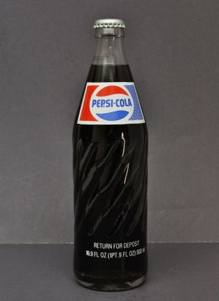 Vtg Pepsi Cola Half Liter Full 16.  9oz Glass Money Back Bottle Mi Refund Return