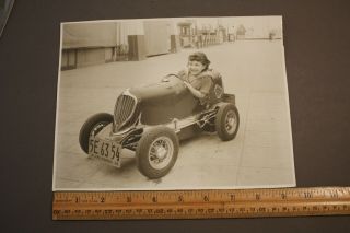 Antique Photograph Of Girl In Single Rider Race Car Weir Ca License Plate 5e6354