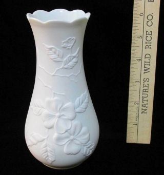 Ak Kaiser Bud Vase White Porcelain Embossed Floral Flower Rose Design Vintage
