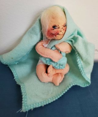Vintage 1995 Annalee Felt Baby With Blue Blanket Doll 4 " Adorable