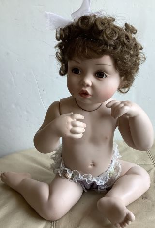 1995 Aston Drake Pretty As Picture By Titus Tomescu.  All Porcelain Baby Doll.