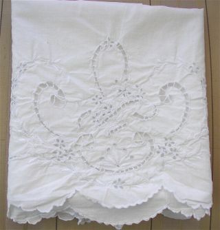 Vintage White Cotton Pillowcase Embroidered Cut Work Scallop Madeira? 34 " X 21 "