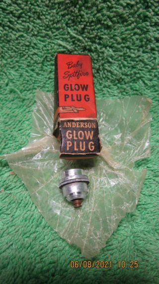 Anderson Baby Spitfire Antique Vintage Model Airplane Aircraft Engine Glow Plug