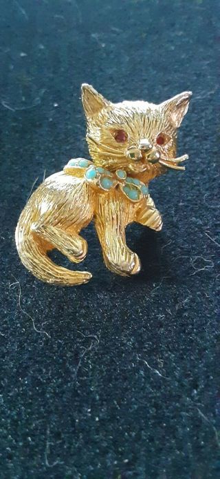 Vintage Gold Tone Cat Brooch Pin With Colored Stones