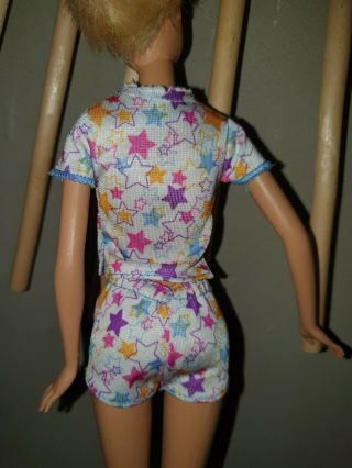 Tenue de nuit pyjama pour poupée mannequin 30 cm vintage Barbie ou similaire 3