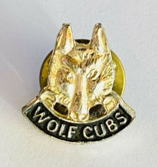 Boy Scout Wolf Cubs Pin Badge Small Rare Vintage (r8)