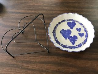 Vintage Pottery Pie Plate Blue Hearts Signed B.  Carpenter Handmade W/iron Trivet