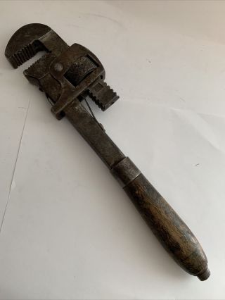 Vintage Stillson 14 Wood Handle Pipe Wrench.  (s - 1 - A)