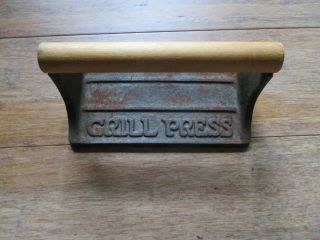 Vintage Home Town Grill Press Cast Iron Wood Handle Pig Face Flowers Bacon Decor