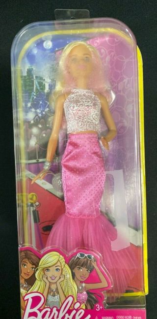 Barbie Pink & Fabulous Doll: You Can Be A Fashionista
