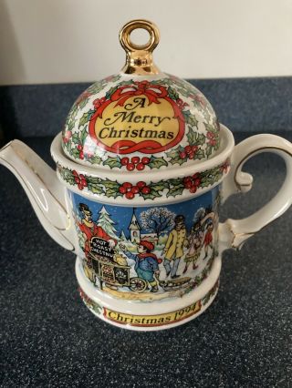 Vintage Sadler “a Merry Christmas” Holiday Teapot Design Made In England 1994