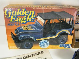 Mpc 1981 Jeep Golden Eagle Cj - 7 1/32 Scale Snap Model Kit Rare Vintage