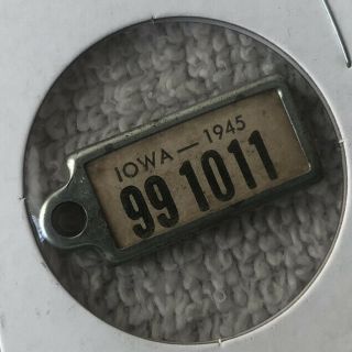 Iowa 1945 Dav License Plate Key Return Tag Vintage 99 1011