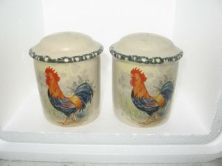 Vintage Home And Garden Party Stoneware Rooster Salt And Pepper Shakers Set Of 2