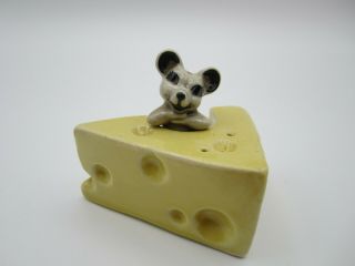 Rare Vtg Ceramic Arts Studio Mouse & Cheese Salt & Pepper - Madison Wisconsin