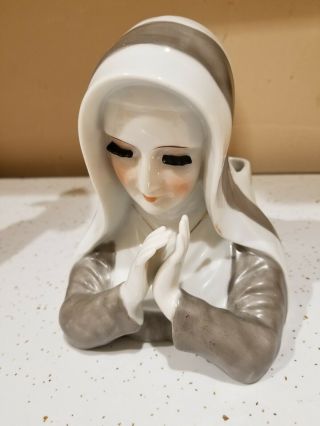 Vintage Relpo Religious Praying Nun Lady Head Vase Headvase 6 1/2 "