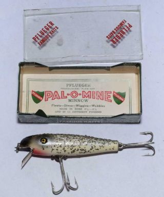 Pflueger Pal - O - Mine Wood Fishing Lure 6003 - 3 1/4 " Silver Sparkle Green Back