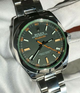 Rolex Milgauss Black Green 116400v Antimagnetic 116400gv Collectible Box Papers