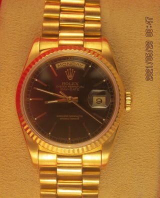 Rolex President Day - Date 18238 18k Yellow Gold Black Dial Watch