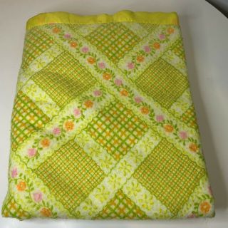 Vintage Acrylic Blanket Nylon Stain Trim Color Yellow Floral Print Plaid Twin
