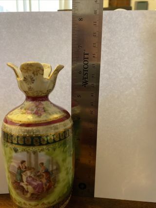 ES Prussia Vase Figural 2