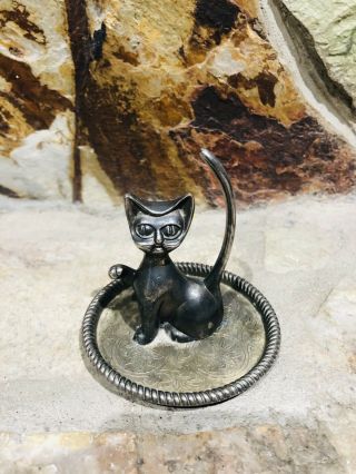 Vintage Cat Ring Holder Silver Plated Zinc Alloy Jewelry Dish