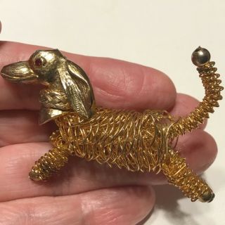 Vintage Gold Tone Wire Rhinestone Dog Brooch Pin Coiled Spaniel Setter