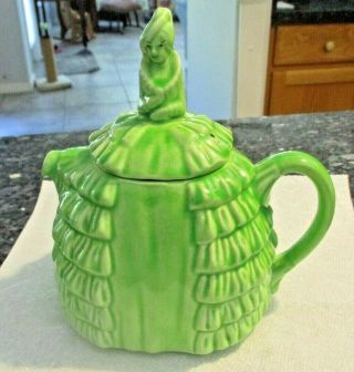 Vintage Sadler Crinoline Lady " Ye Daintee Laydee " Green Teapot