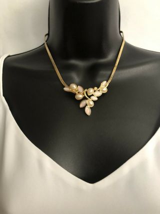 Vintage Trifari Gold Tone Faux Pink Pearl Necklace
