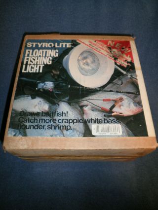 Vintage Styro - Lite Model 386 - 12 12 Volt Halogen Floating Fishing Light