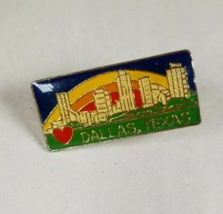 Dallas Texas Tx Lapel Pin Enamel Gold - Tone Skyline Souvenir Heart City Vintage