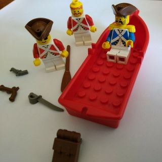3 Vintage Lego Admiral Imperial Guards Soldier Pirate Mini Figures Rowboat