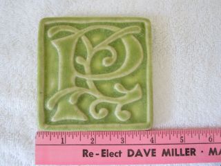 Whistling Frog Pottery Pewabic Style 3.  75 " ×3.  75 " Tile Chartruese Glaze Letter P