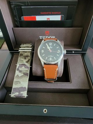 Tudor Heritage Ranger Watch With Leather Strap