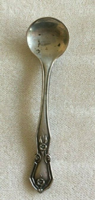 Vintage Sterling Silver Mini Salt Spoon 3.  60 Grams 6 Cm.