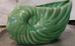 Vintage Fredericksburg Art Pottery Co.  Mid Century Green Nautilus Shell Planter 3