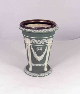 Vtg Wedgewood Jasperware Green Vase 7 " Porcelain Stoneware England
