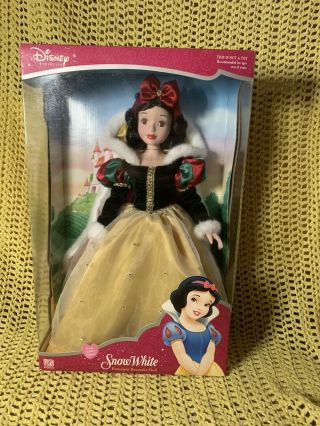 Brass Key Princess Royal Holiday Series - Snow White Porcelain Keepsake Doll