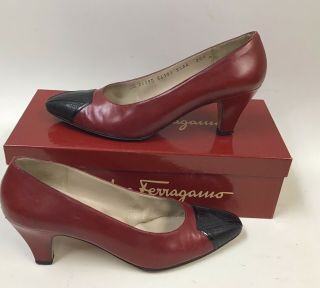 Vintage Salvatore Ferragamo Boutique Red Black Leather Low Heel Pumps 8.  5 Aa