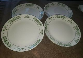 Christmas Charm By Gibson Set Of 4 10 5/8 " Dinner Plates Holly Holiday